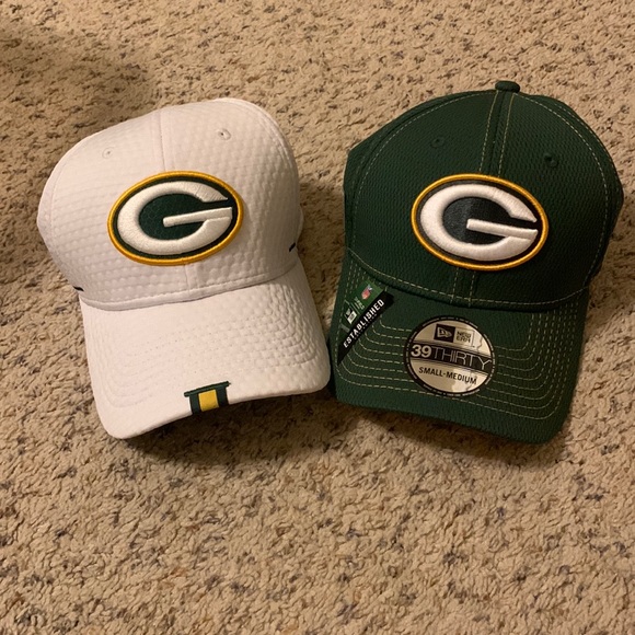 Brand new Green Bay Packers Fitted hats!! S/M - Picture 1 of 8
